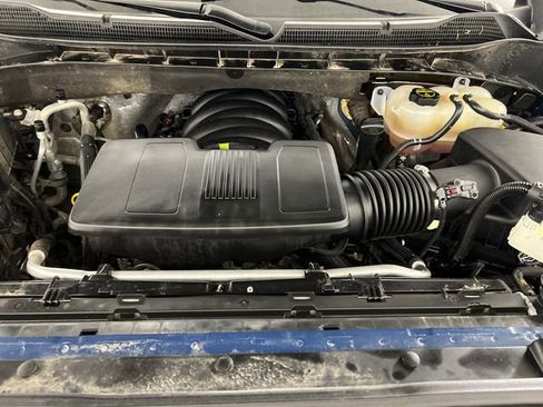 Used 2024 Chevrolet Silverado 1500 LT Trail Boss w/ Convenience Package II AWD/4WD image 22