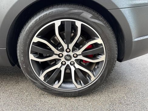 Used 2021 Land Rover Range Rover Sport HSE Dynamic AWD/4WD image 3