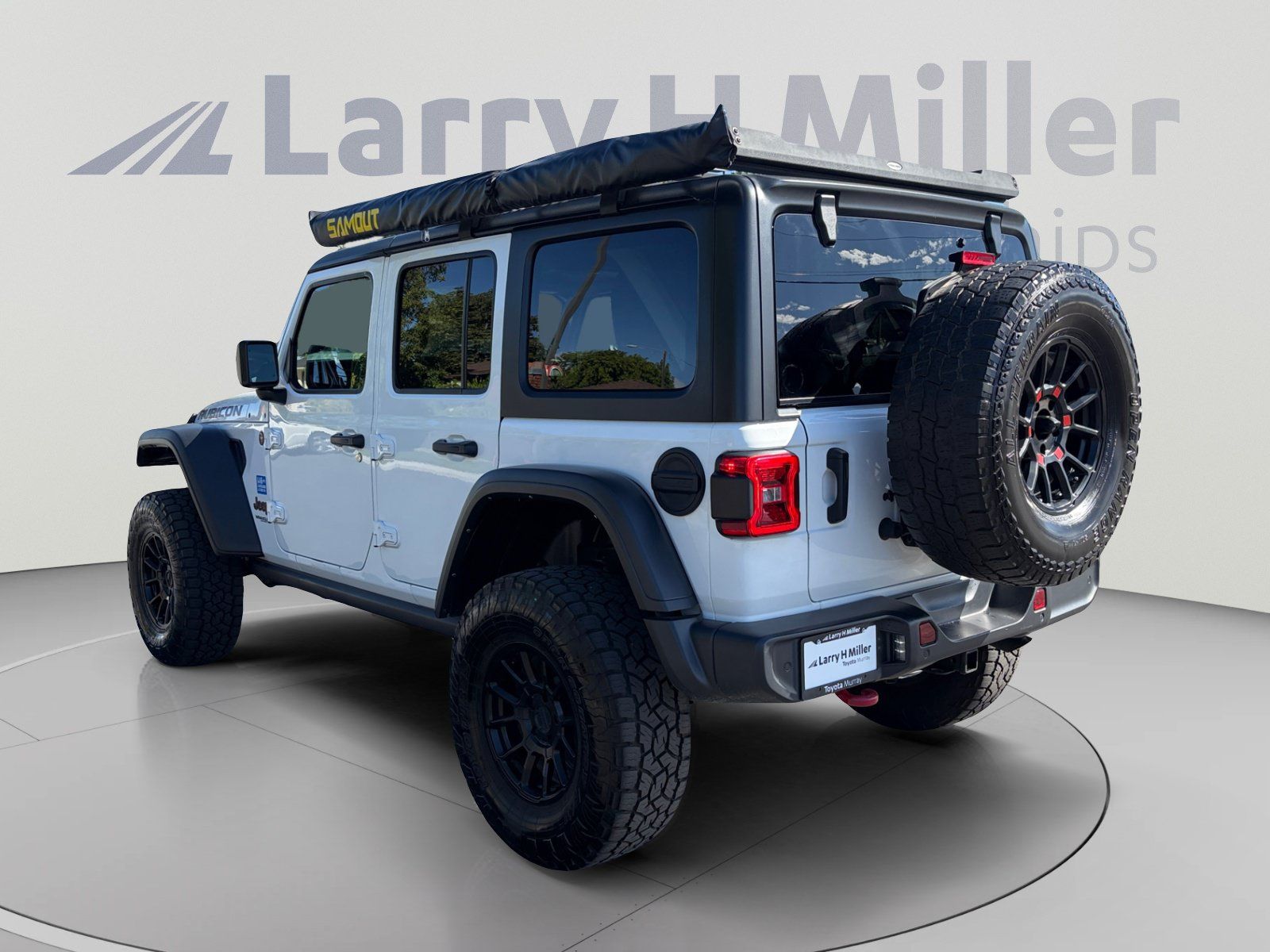 Used 2021 Jeep Wrangler Unlimited Rubicon w/ LED Lighting Group AWD/4WD image 3