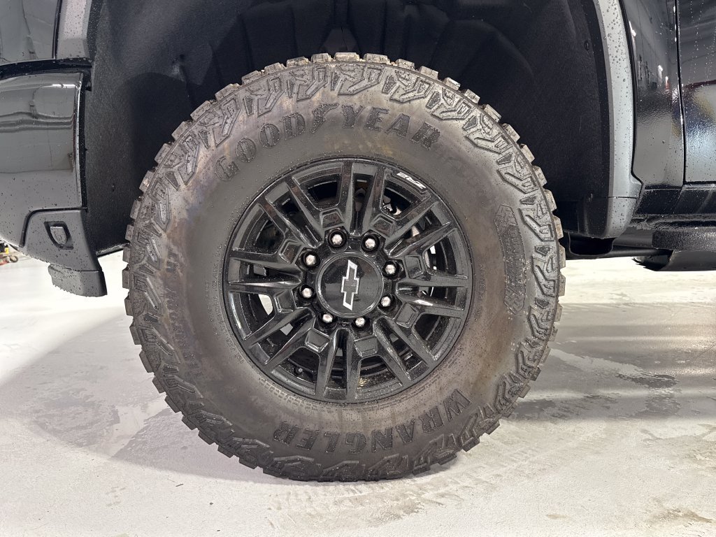 New 2026 Chevrolet Silverado 2500 ZR2 AWD/4WD image 51