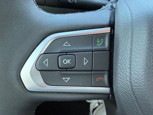 New 2026 Jeep Compass Latitude image 11