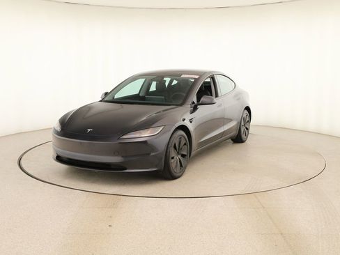 Used 2024 Tesla Model 3 Standard Range RWD image 12