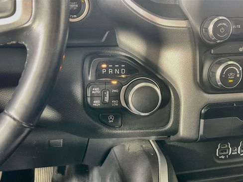 Used 2023 RAM 1500 Big Horn AWD/4WD image 16