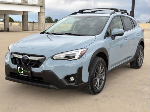 Used 2023 Subaru Crosstrek 2.5i Limited image 3