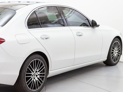Used 2024 Mercedes-Benz C 300 4MATIC Sedan image 15