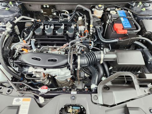 Certified 2023 Honda Accord EX image 18