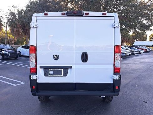 Used 2021 RAM ProMaster 2500 image 5