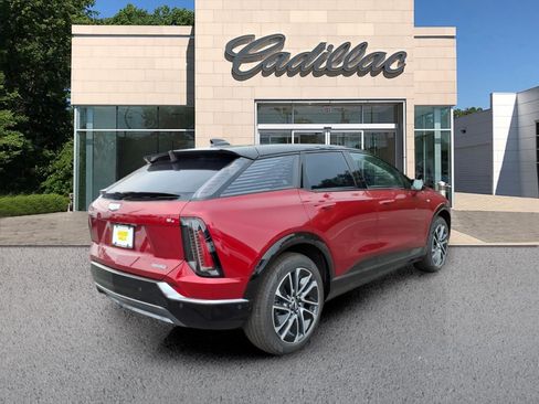 New 2027 Cadillac Optiq Sport w/ LPO, Floor Liner Package AWD/4WD image 5