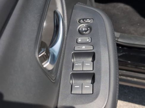 New 2026 Honda HR-V LX image 12