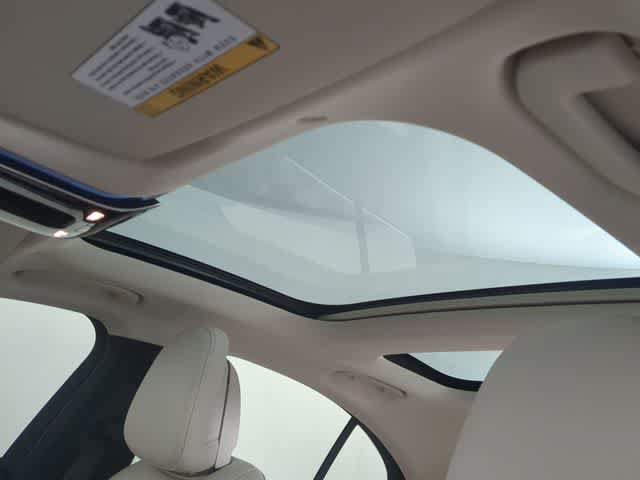 Used 2026 Mercedes-Benz E 350 4MATIC Sedan image 19