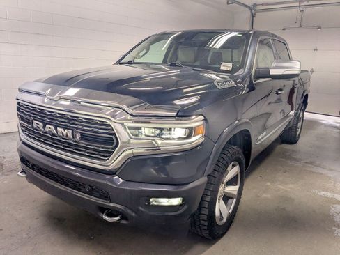 Used 2019 RAM 1500 Limited AWD/4WD image 11