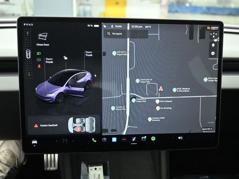 Used 2024 Tesla Model 3 Performance image 12