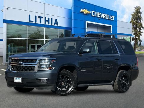 Used 2019 Chevrolet Tahoe LT w/ Luxury Package AWD/4WD image 1