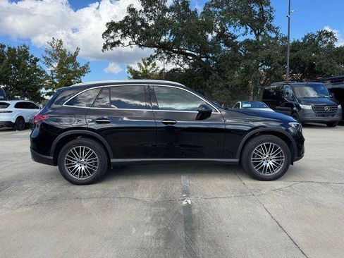 Certified 2025 Mercedes-Benz GLC 300 GLC 300 image 27
