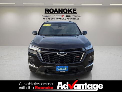 Used 2023 Chevrolet Traverse RS w/ LPO, Floor Liner Package image 13