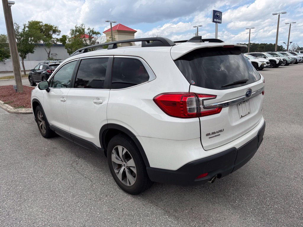 Used 2023 Subaru Ascent Premium w/ Convenience Package AWD/4WD image 9