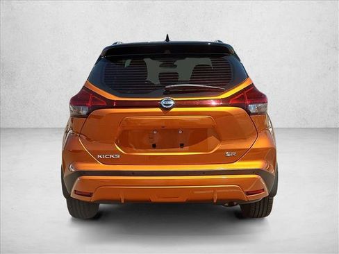 Used 2021 Nissan Kicks SR FWD image 7