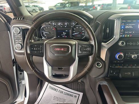 Used 2020 GMC Sierra 1500 SLT image 21