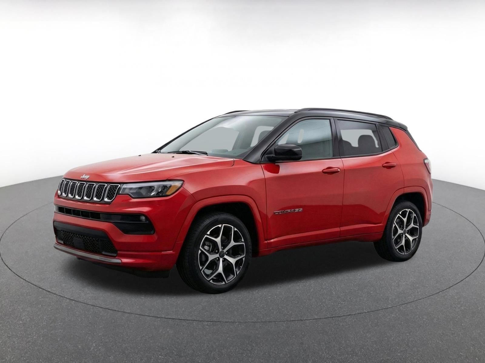 Used 2025 Jeep Compass Limited AWD/4WD image 3