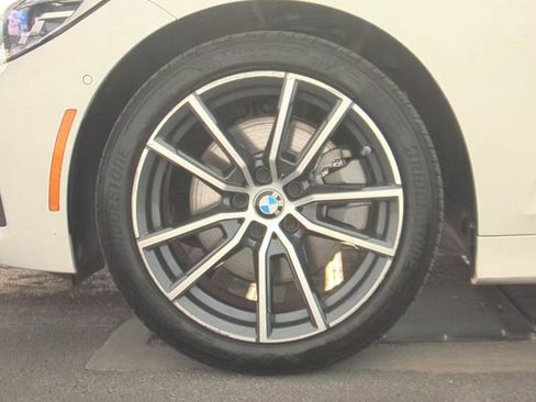 Used 2019 BMW 330i Sedan w/ Convenience Package RWD image 13
