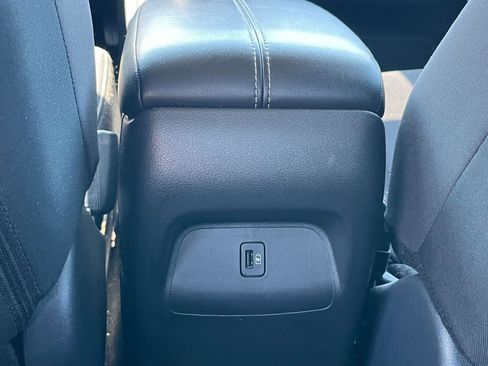 Used 2024 Nissan Sentra SV FWD image 21