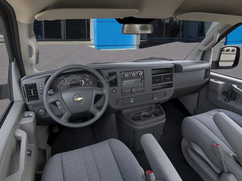 New 2026 Chevrolet Express 3500 w/ Power Convenience Package RWD image 15