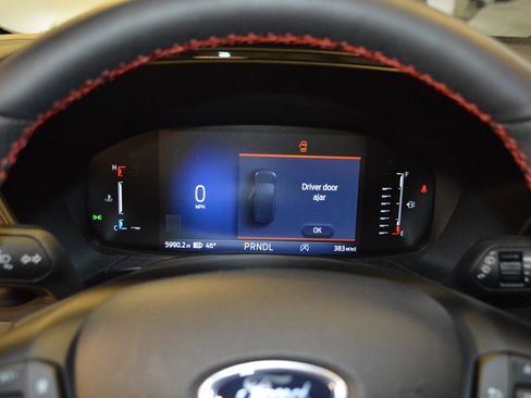 Certified 2024 Ford Escape ST-Line w/ Tech Pack #1 image 17