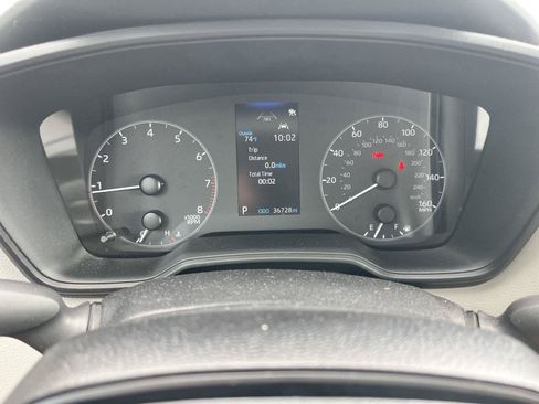 Used 2024 Toyota Corolla LE FWD image 17