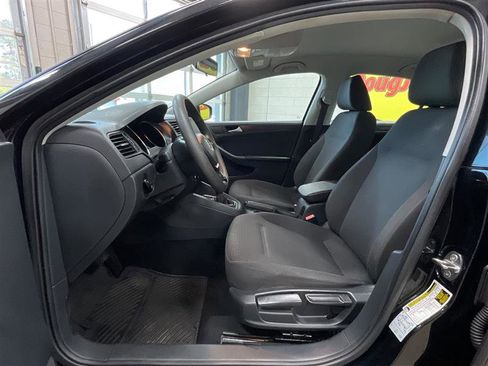 Used 2016 Volkswagen Jetta S FWD image 11