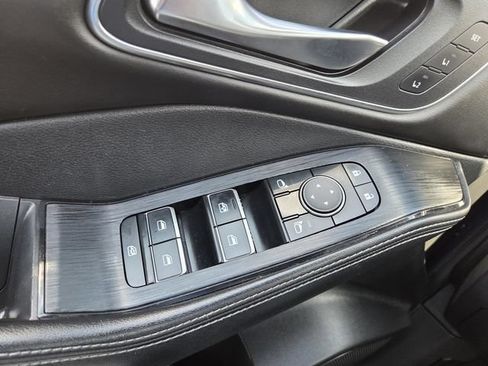 Used 2022 Nissan Rogue Platinum w/ Head-Up Display Package AWD/4WD image 25
