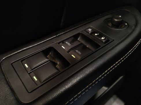 Used 2014 Chrysler 200 Limited w/ Sun/Sound Group image 27