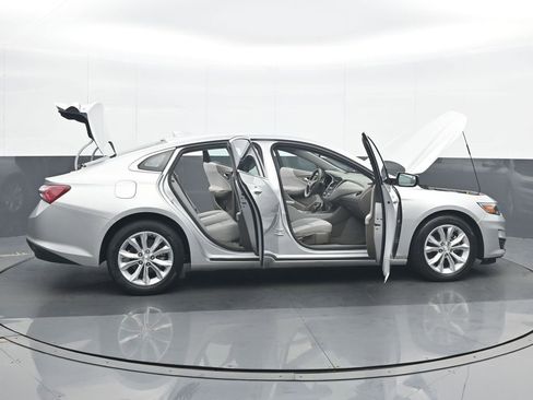 Used 2022 Chevrolet Malibu LT image 25