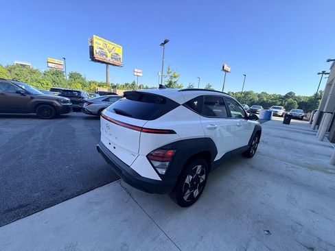 Used 2025 Hyundai Kona SEL AWD/4WD image 5