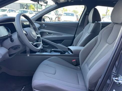 New 2026 Hyundai Elantra SE FWD image 13