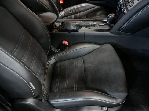 Used 2014 Nissan GT-R Premium image 38