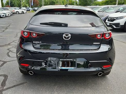 Used 2024 MAZDA MAZDA3 s FWD image 5