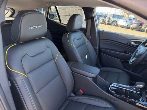 New 2026 Chevrolet Trax ACTIV w/ Sunroof Package image 35