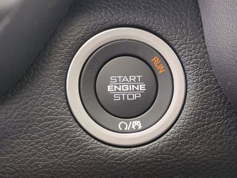 New 2026 RAM 3500 Laramie AWD/4WD image 30