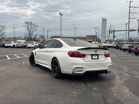 Used 2019 BMW M4 Coupe w/ Executive Package image 4