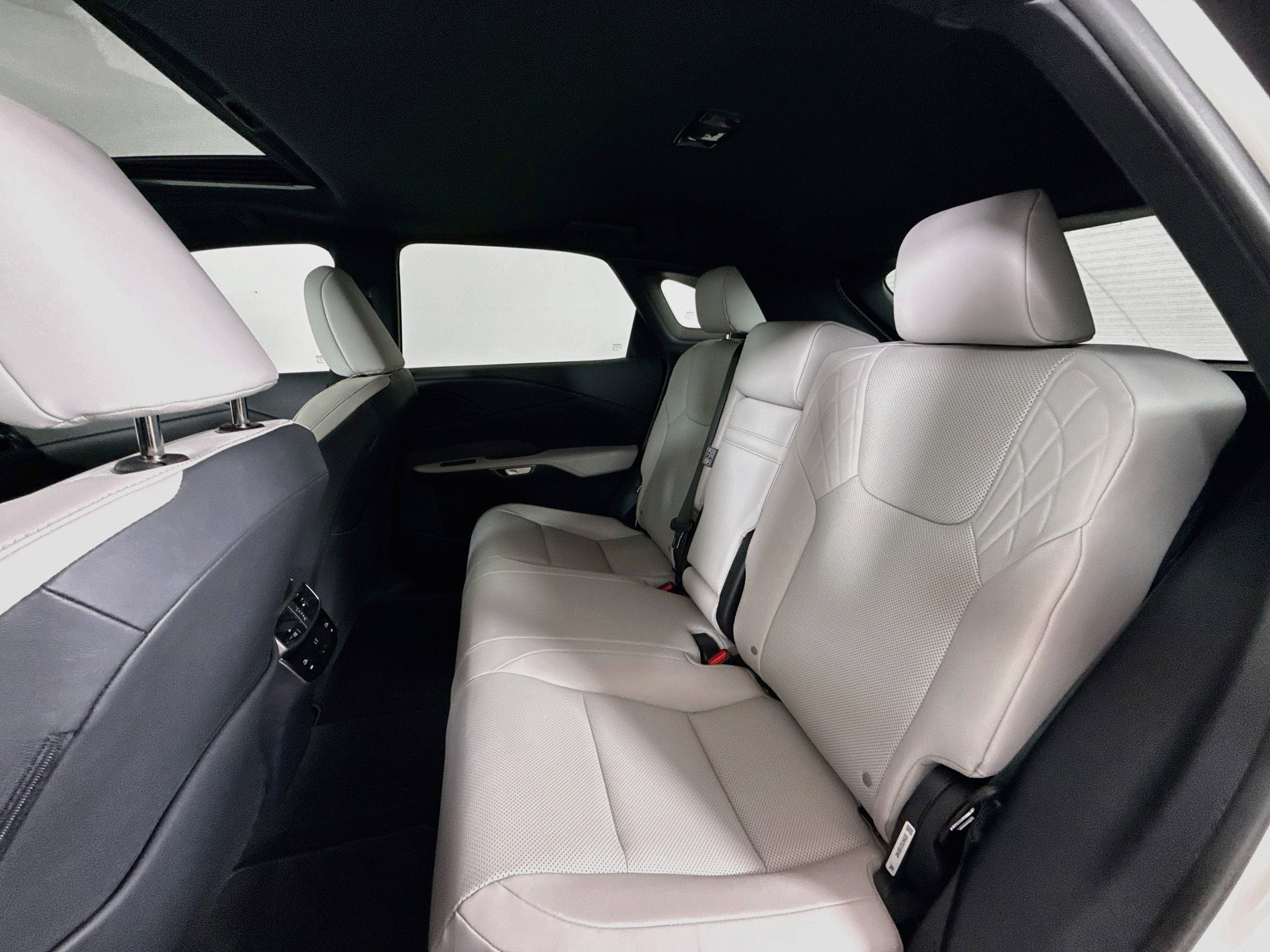 Used 2025 Lexus RX 350 Premium w/ Convenience Package AWD/4WD image 22