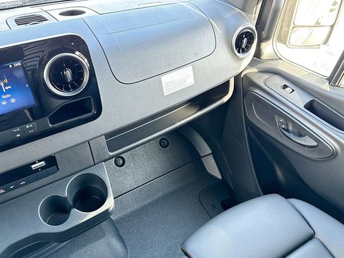 New 2026 Mercedes-Benz Sprinter 2500 image 20