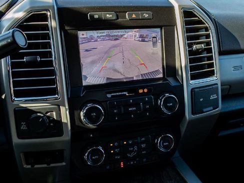 Certified 2017 Ford F250 Lariat w/ Chrome Package image 21