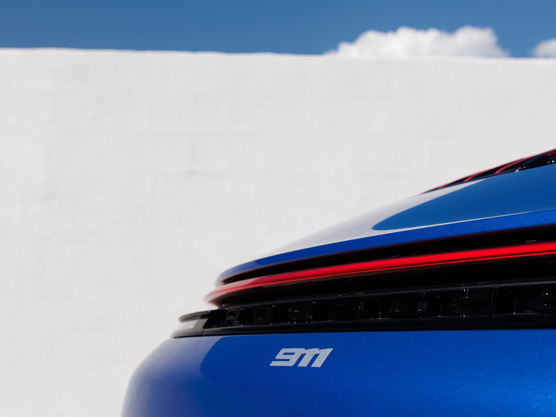 Used 2026 Porsche 911 Carrera T RWD image 12