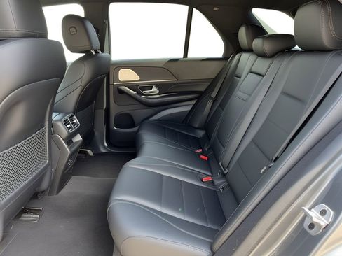Used 2022 Mercedes-Benz GLE 350 4MATIC w/ Premium Package image 7