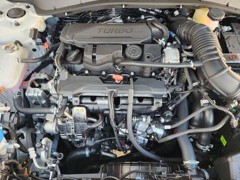 New 2026 Hyundai Kona Limited FWD image 32