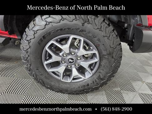 Used 2022 Ford Bronco Badlands image 14