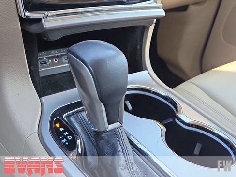 Used 2019 Jeep Grand Cherokee Limited AWD/4WD image 14