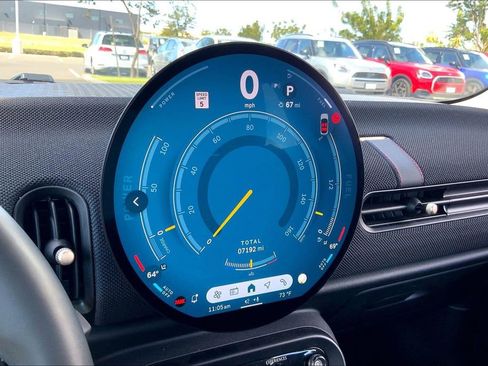 Certified 2025 MINI Cooper S FWD image 21