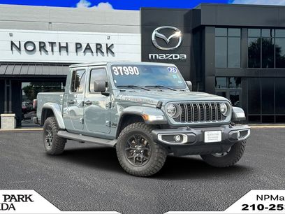 Used 2025 Jeep Gladiator Sport