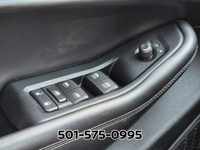 Used 2023 Jeep Grand Cherokee Altitude AWD/4WD image 35